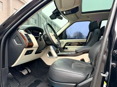 Land Rover Range Rover 2020, 71000 км, за 120362.59 USD