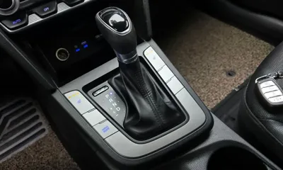 Hyundai Avante 2019, 123307 км, за 6840.39 USD - фото 9