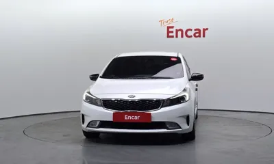 Kia K3 2016, 106479 км, за 6305.66 USD