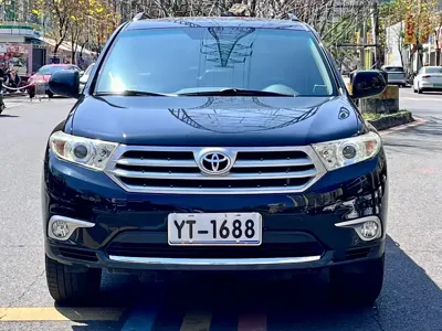 Toyota Highlander 2013, 200000 км, за 9564.26 USD