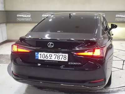 Lexus ES 2023, 82165 км, за 30900.37 USD