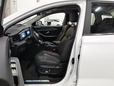 Jetour X90 Plus 2025, 12100 км, за 11153.4 USD - фото 10
