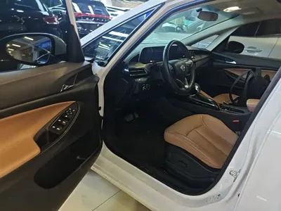 Buick GL6 2023, 29600 км, за 9665.67 USD - фото 16