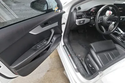 Audi A4L 2020, 136900 км, за 16620 USD - фото 19