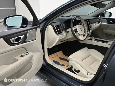 Volvo S60 2021, 100737 км, за 14375.74 USD - фото 11