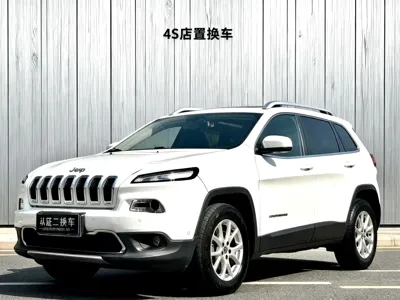 Jeep Cherokee · 2017 год