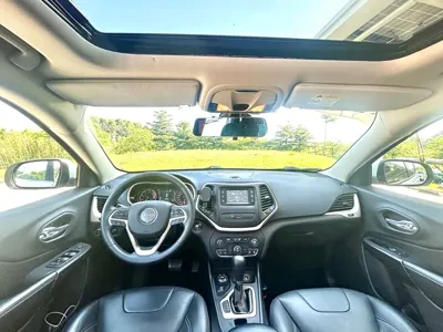 Jeep Cherokee 2017, 83000 км, за 4228.73 USD - фото 16