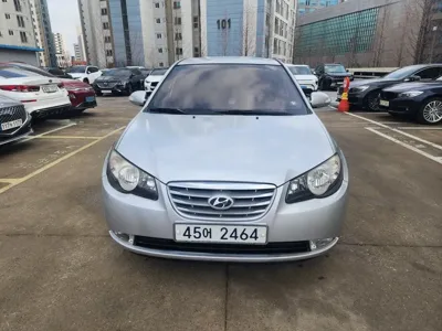 Hyundai Avante · 2010 год