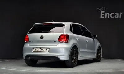 Volkswagen Polo 2013, 67882 км, за 4788.49 USD