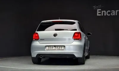 Volkswagen Polo 2013, 67882 км, за 4788.49 USD