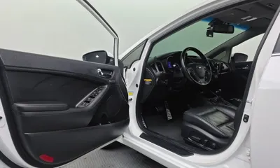 Kia K3 2013, 119307 км, за 3544.7 USD - фото 10