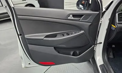 Hyundai Tucson 2018, 77979 км, за 7014.23 USD - фото 24