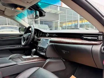Maserati Quattroporte 2016, 90000 км, за 20038.53 USD