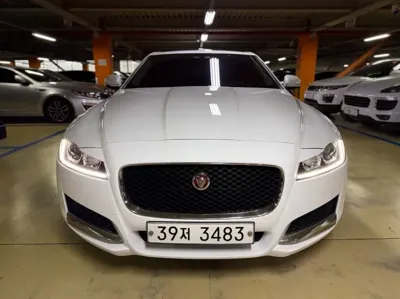 Jaguar XF 2018, 90782 км, за 8060.79 USD
