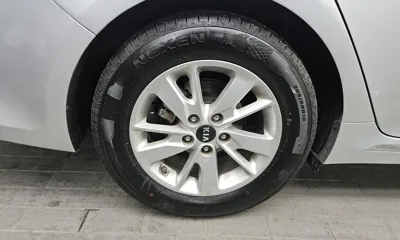 Kia K5 2016, 83996 км, за 5023.8 USD