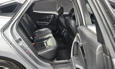 Hyundai Grandeur 2015, 159081 км, за 3349.97 USD - фото 12