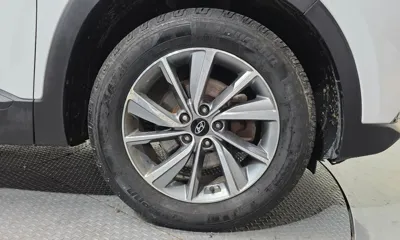 Hyundai Santafe 2019, 166112 км, за 11714.52 USD