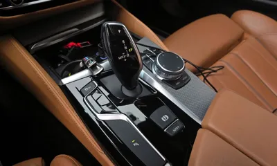 BMW 5-Series 2018, 96147 км, за 17001.44 USD - фото 9