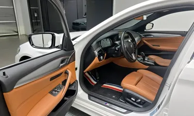 BMW 5-Series 2018, 96147 км, за 17001.44 USD - фото 11