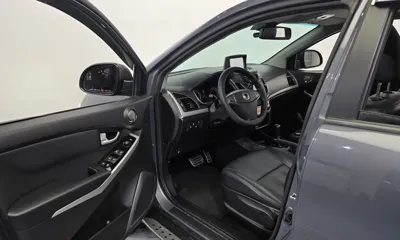 KG_Mobility_Ssangyong KORANDO 2016, 117110 км, за 4226.08 USD - фото 10