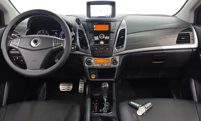 KG_Mobility_Ssangyong KORANDO 2016, 117110 км, за 4226.08 USD - фото 27