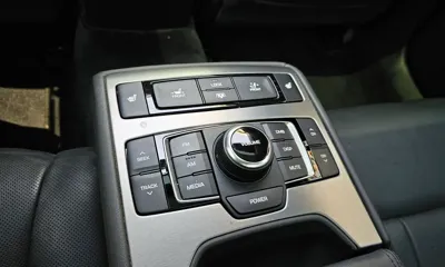 Hyundai Genesis 2015, 124074 км, за 7741.35 USD - фото 17