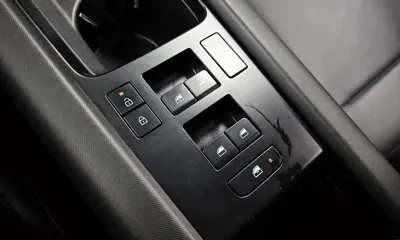 Hyundai Ioniq6 2023, 114584 км, за 14955.78 USD - фото 28