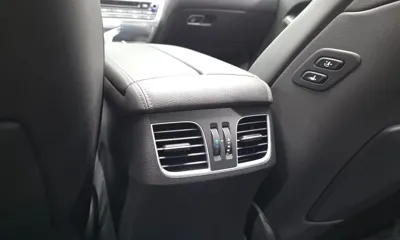 Genesis G80 2018, 71648 км, за 11270.36 USD - фото 33