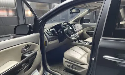 Kia Canival 2016, 85728 км, за 8484.61 USD - фото 10
