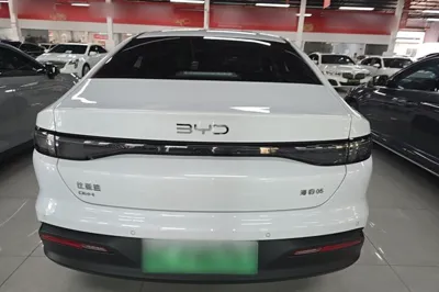 BYD Seal 05 DM-i 2025, 10300 км, за 11260 USD