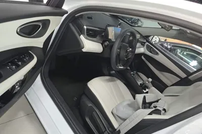 BYD Seal 05 DM-i 2025, 10300 км, за 11260 USD - фото 18