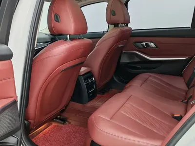 BMW 3 Series 2023, 27599 км, за 33717.76 USD - фото 8