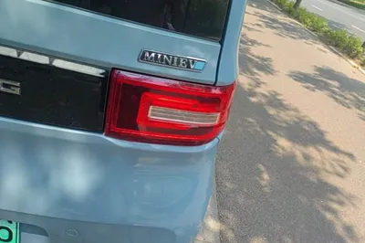 Wuling Hongguang MINIEV 2020, 39400 км, за 4184 USD - фото 9