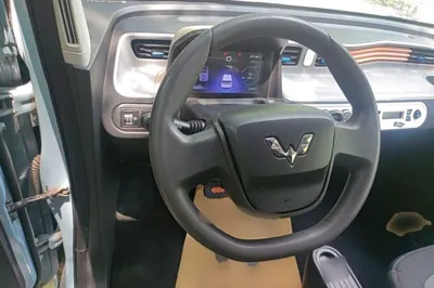 Wuling Hongguang MINIEV 2020, 39400 км, за 4184 USD - фото 13