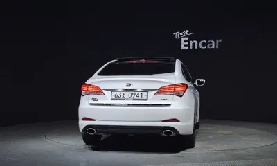 Hyundai i40 2012, 169689 км, за 3055.32 USD