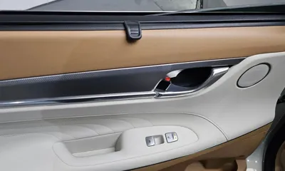 Hyundai Grandeur 2020, 93371 км, за 16010.24 USD - фото 19