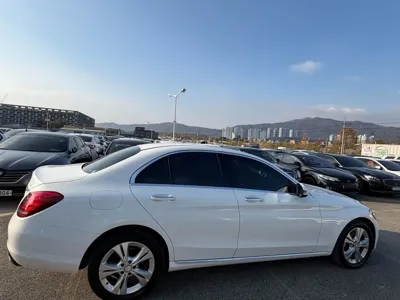 Mercedes-Benz C-Class 2016, 112246 км, за 9058.68 USD