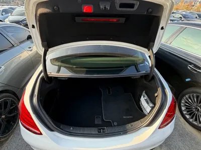 Mercedes-Benz C-Class 2016, 112246 км, за 9058.68 USD