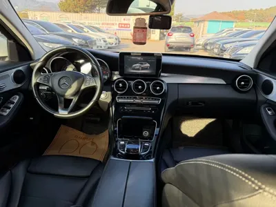 Mercedes-Benz C-Class 2016, 112246 км, за 9058.68 USD - фото 8
