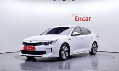 Kia K5 · 2016 год