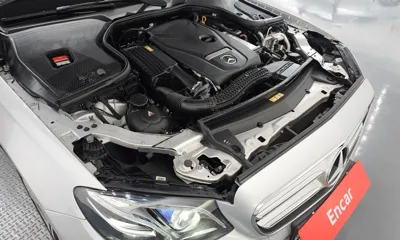 Mercedes-Benz E-Class 2017, 101563 км, за 12508.15 USD - фото 6