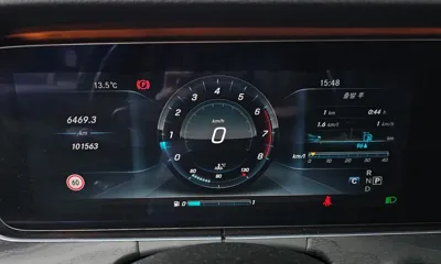 Mercedes-Benz E-Class 2017, 101563 км, за 12508.15 USD - фото 8
