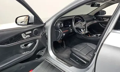 Mercedes-Benz E-Class 2017, 101563 км, за 12508.15 USD - фото 10