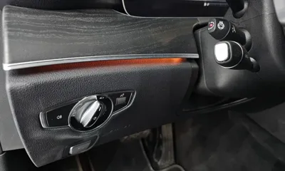 Mercedes-Benz E-Class 2017, 101563 км, за 12508.15 USD - фото 17