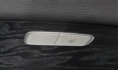 Mercedes-Benz E-Class 2017, 101563 км, за 12508.15 USD - фото 18