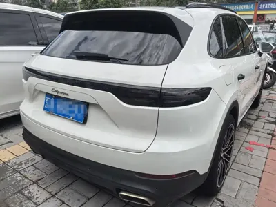 Porsche Cayenne 2020, 146000 км, за 54148.45 USD