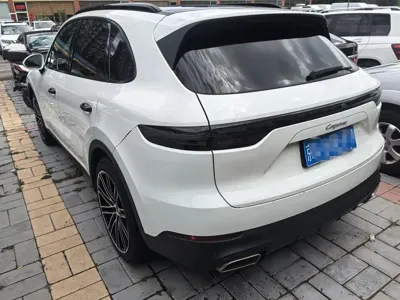 Porsche Cayenne 2020, 146000 км, за 54148.45 USD