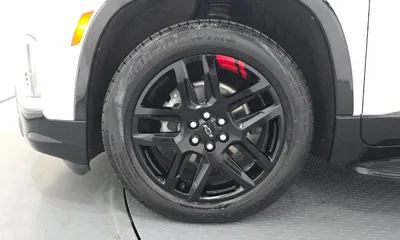 ChevroletGMDaewoo Traverse 2023, 37542 км, за 20781.77 USD