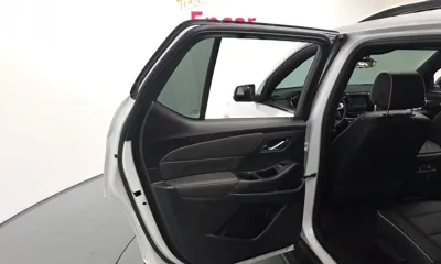 ChevroletGMDaewoo Traverse 2023, 37542 км, за 20781.77 USD - фото 25