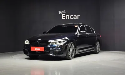 BMW 5-Series · 2020 год